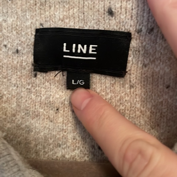 LINE - Knitted over shirt - Picture 2 of 4